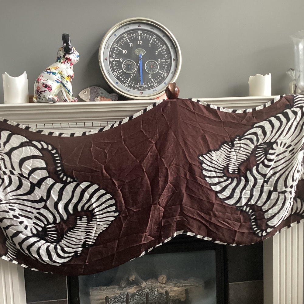 Pure Silk large scarf/wrap/shawl/shrug.  brown/white/black